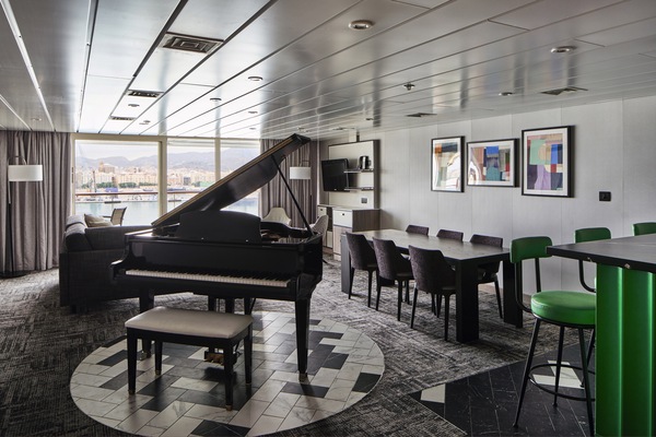 Marella Cruises Marella Discovery Royal Suite ©Pippa Davies 4.jpeg